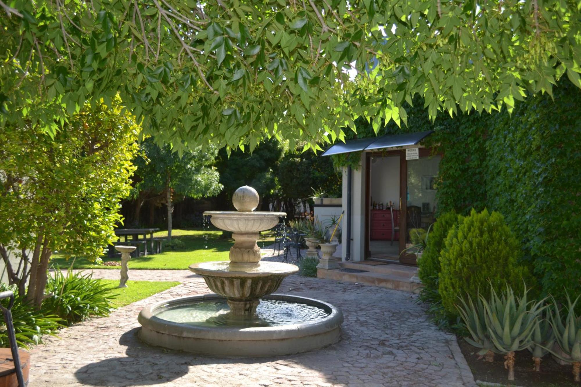 Old House Lodge Beaufort West Eksteriør billede